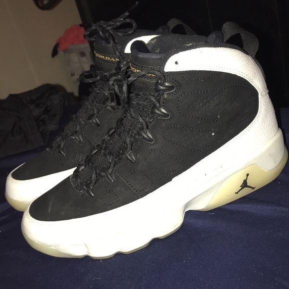 Jordan 9 - Picture 3 of 3